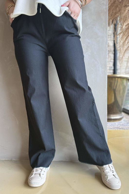 Luxury Raw Kick Magic Jean Black Denim 